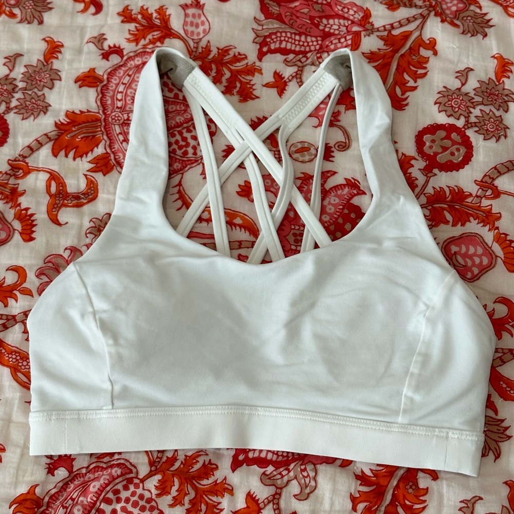 Lululemon Free To Be Serena Bra
